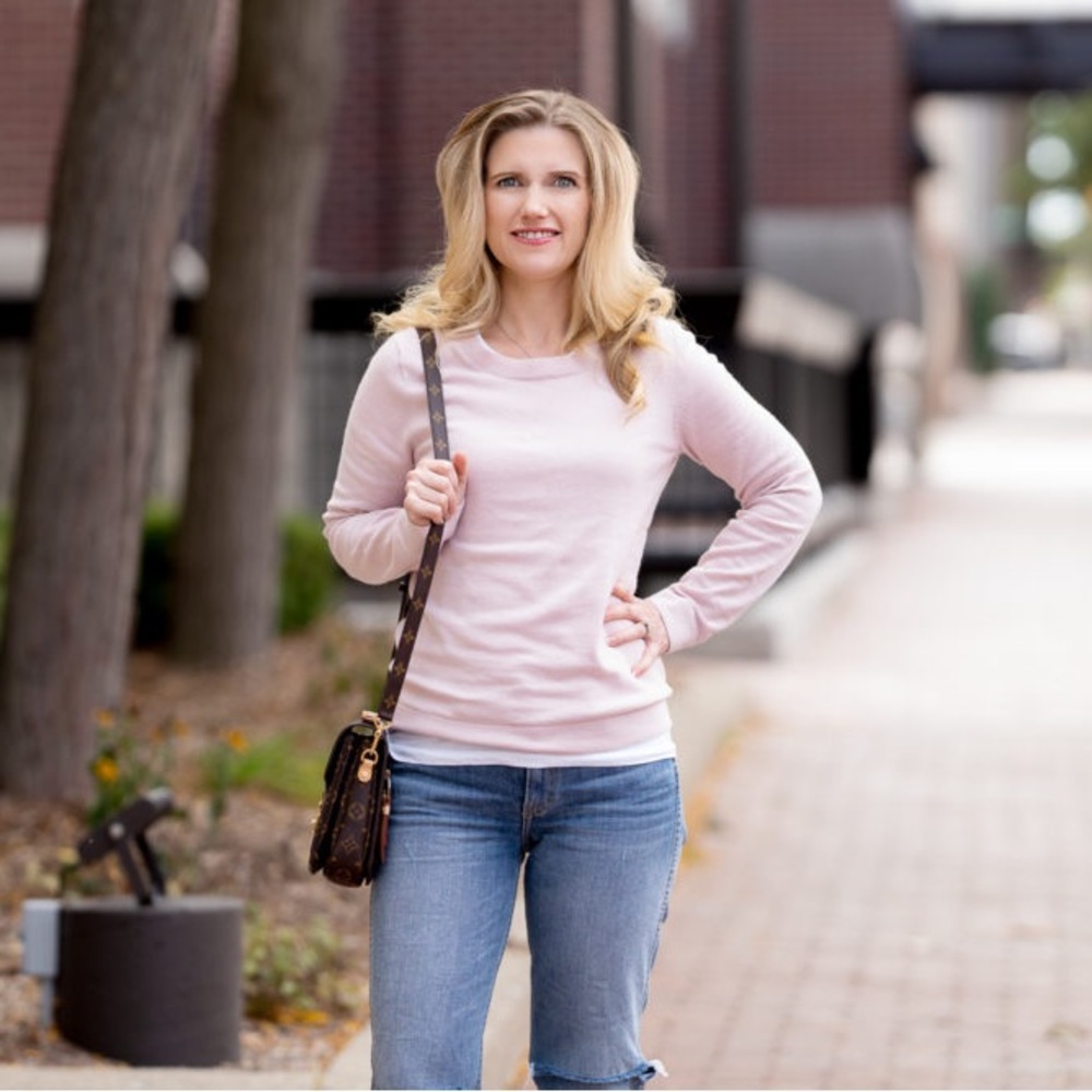 J Crew Women's Pink Sweater - Small
